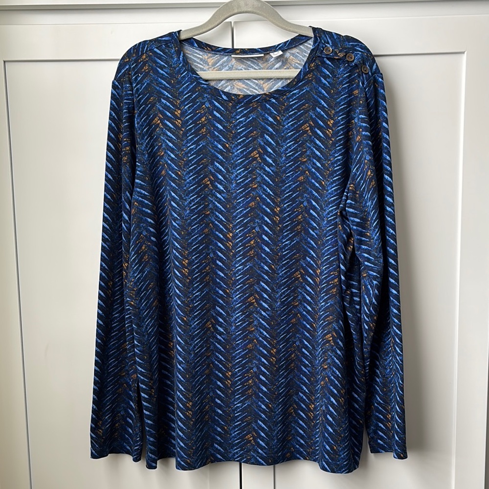 Susan Graver Blue and Black Relaxed Long Sleeve Top